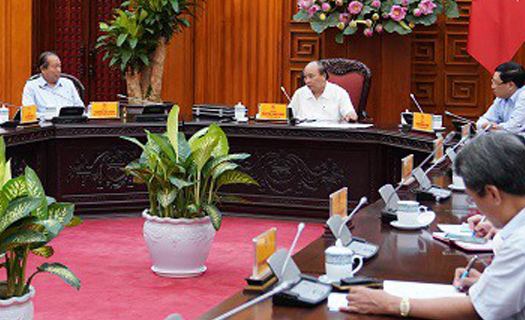 Thủ tướng đốc thúc triển khai 3 dự án cao tốc Bắc - Nam